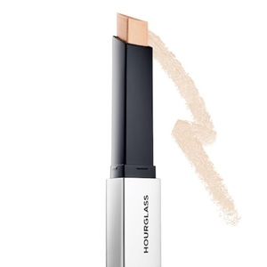 Hourglass Makeup - ✨Hourglass Vanish Flash Highlighting Stick✨ Hourglass Makeup - ✨Hourglass Vanish Flash Highlighting Stick✨